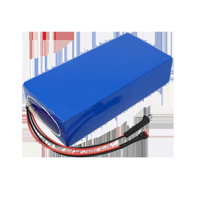 12V 65Ah LifePO4の太陽街灯のための再充電可能な防水場合の貯蔵のリチウム太陽電池